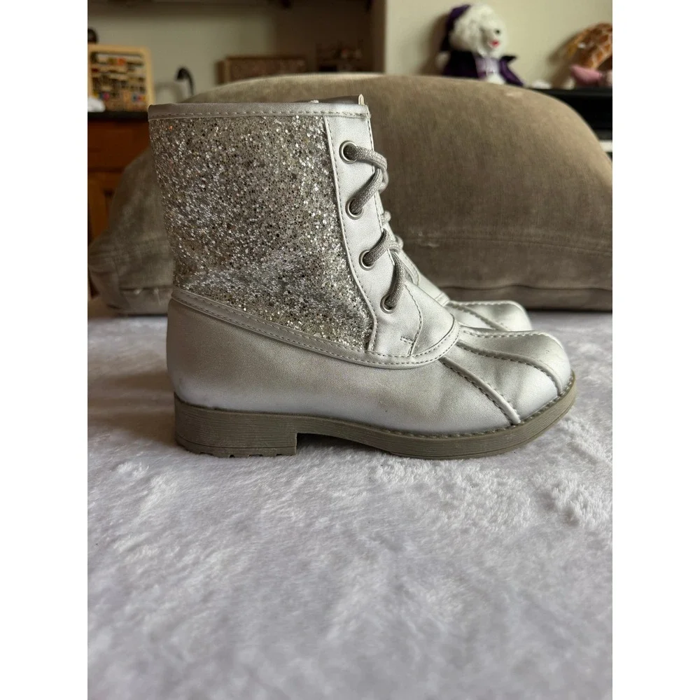 Dream Pairs Girls Silver Glitter Duck Boots Size 2 Youth Lace Up Side Zip
